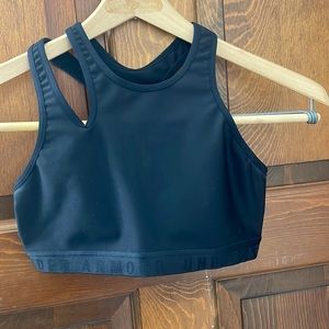 Under Armour Cropped Workout Top/ Sports Bra